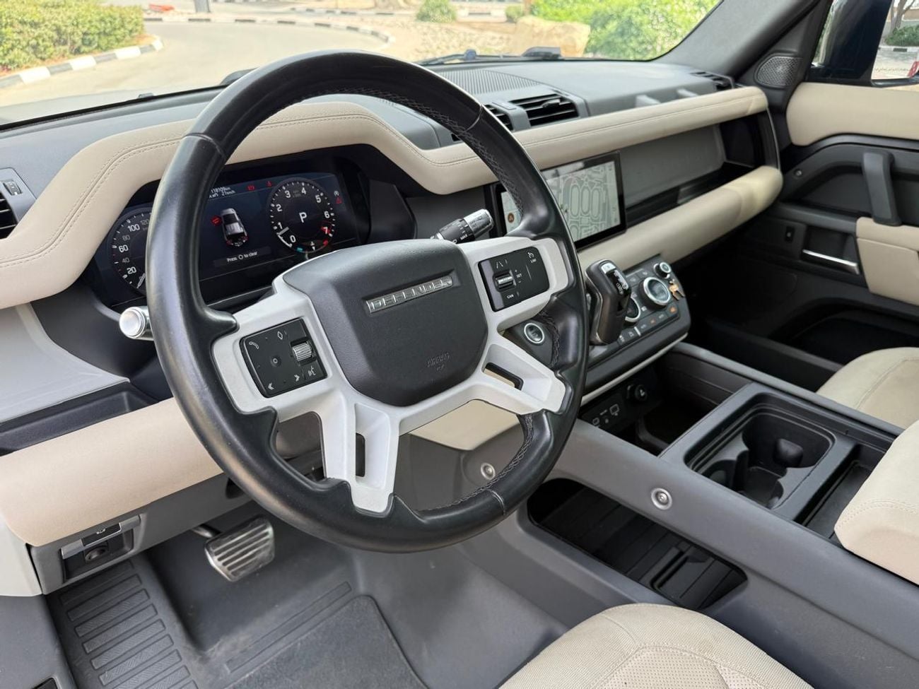 Land Rover Defender TOP P300 110 S 2.0L (5 Seater) RAMADAN OFFER LAND ROVER DEFENDER 110S P300 2021 GCC URBAN BODY KIT F