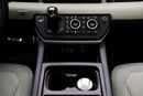 Land Rover Defender P400 110 X-Dynamic SE 3.0L (5 Seater)