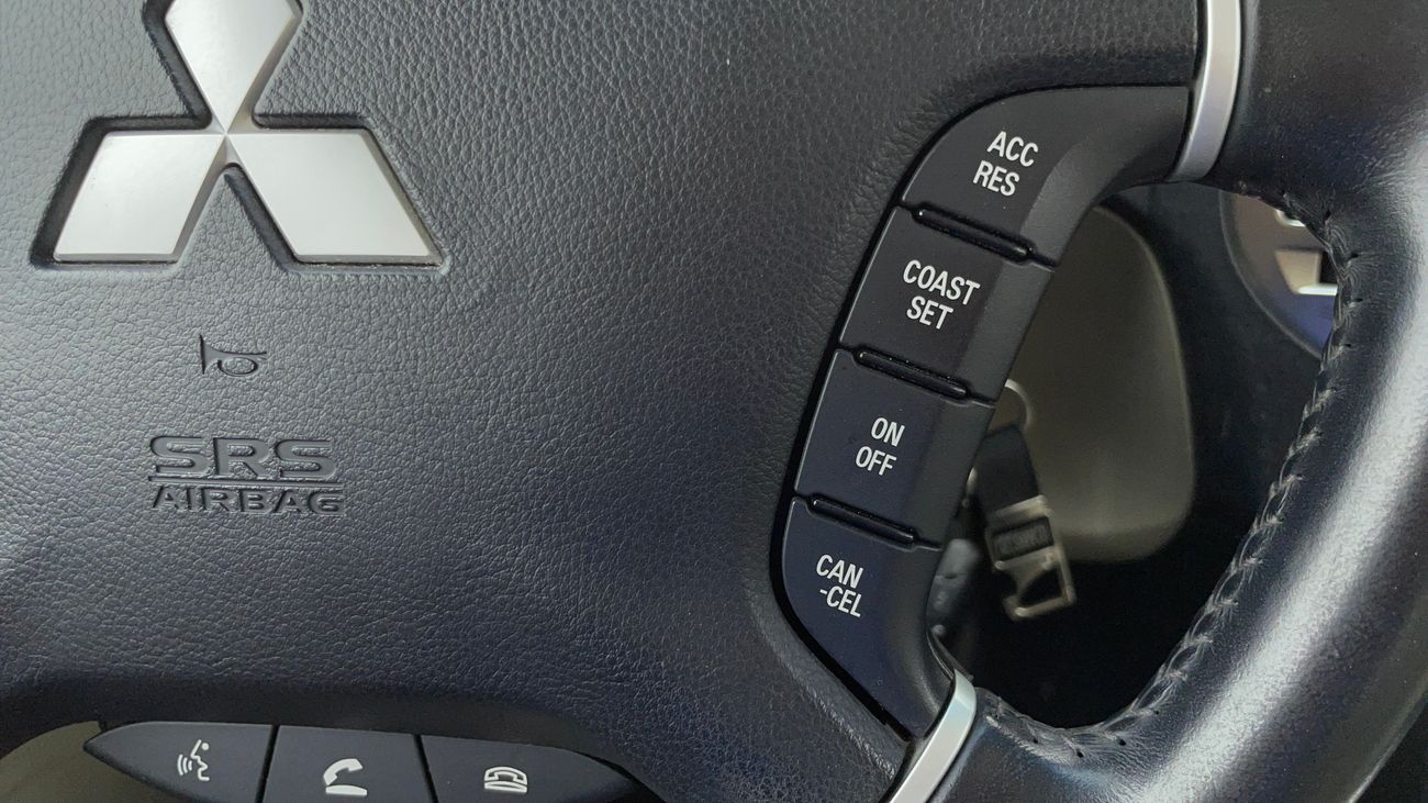 Mitsubishi Pajero GLS HIGHLINE 3 | Zero Down Payment | Free Home Test Drive