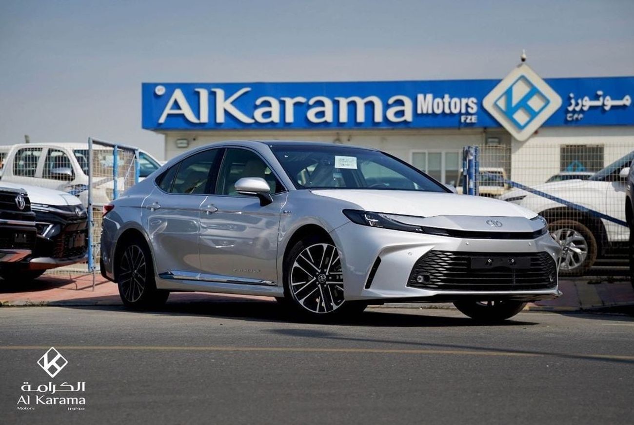 Toyota Camry Toyota Camry LE | 2.5L Hybrid | Panoramic Roof | Power Seat | Rear Camera