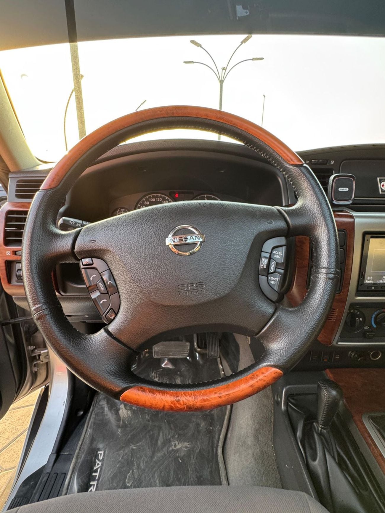 Nissan Patrol HT SAFARI