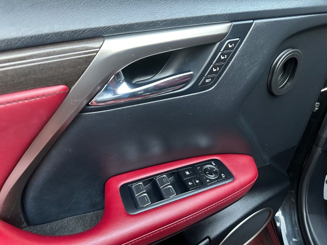 لكزس RX450h F-SPORT
