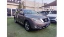 Nissan Pathfinder Gulf model 2014 leather panorama cruise control screen camera electric chair in excellent condition