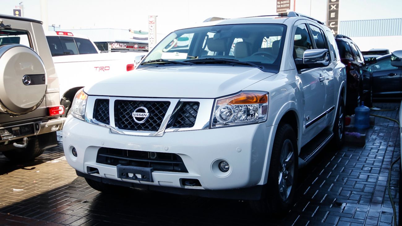 Nissan Armada LE V8