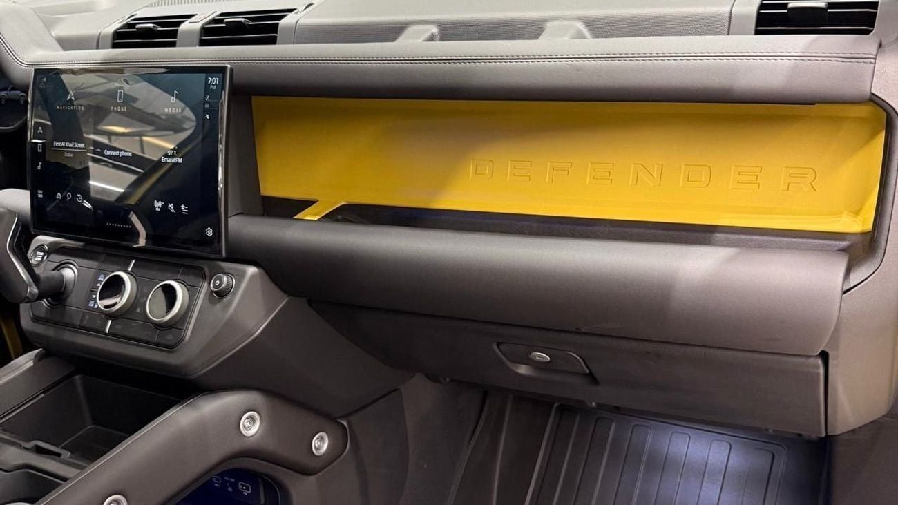 Land Rover Defender Trophy Edition V6 | GCC Specs | 5-Year Warranty & Service Contract