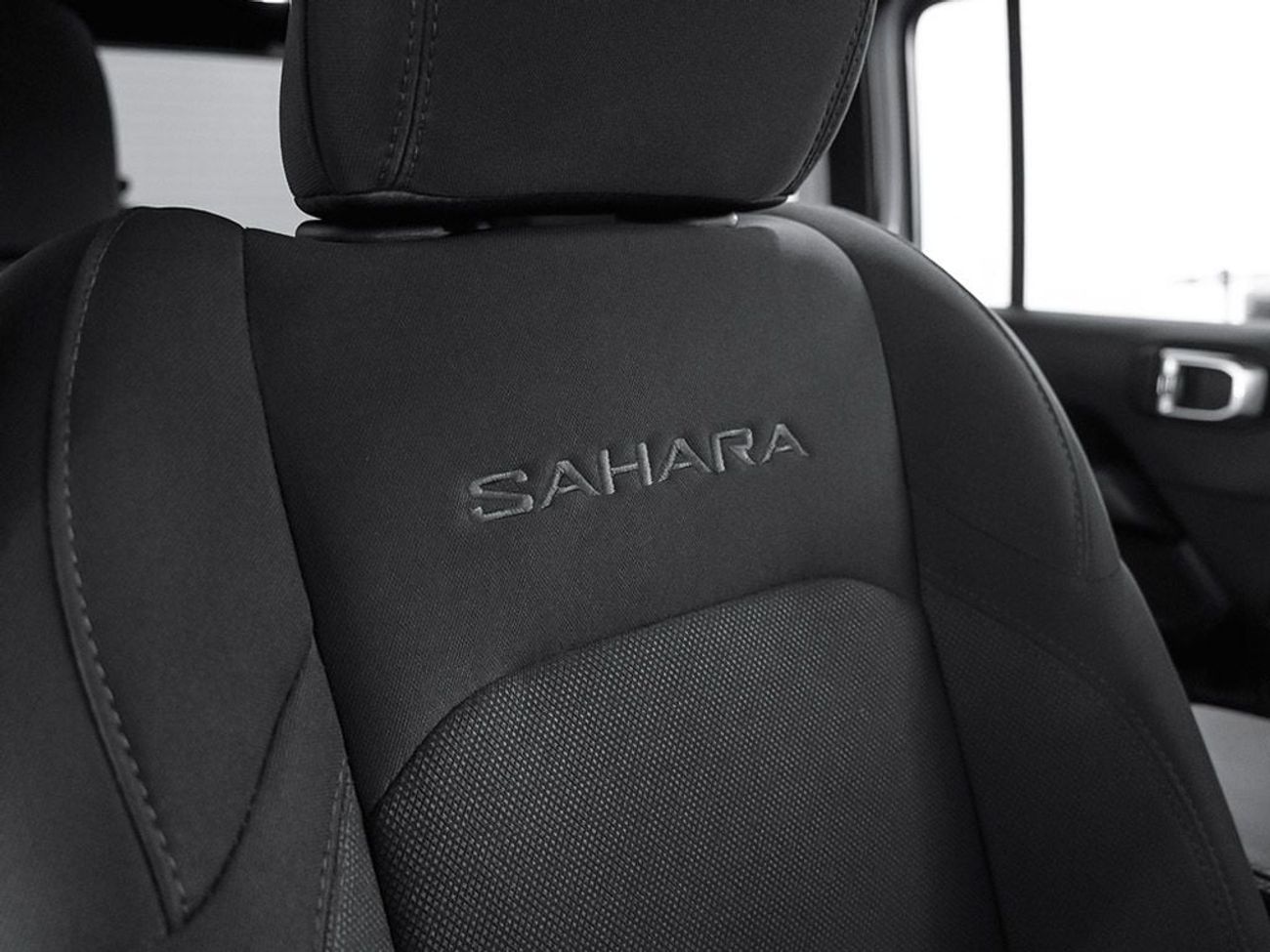 جيب رانجلر Unlimited Sahara 3.6L