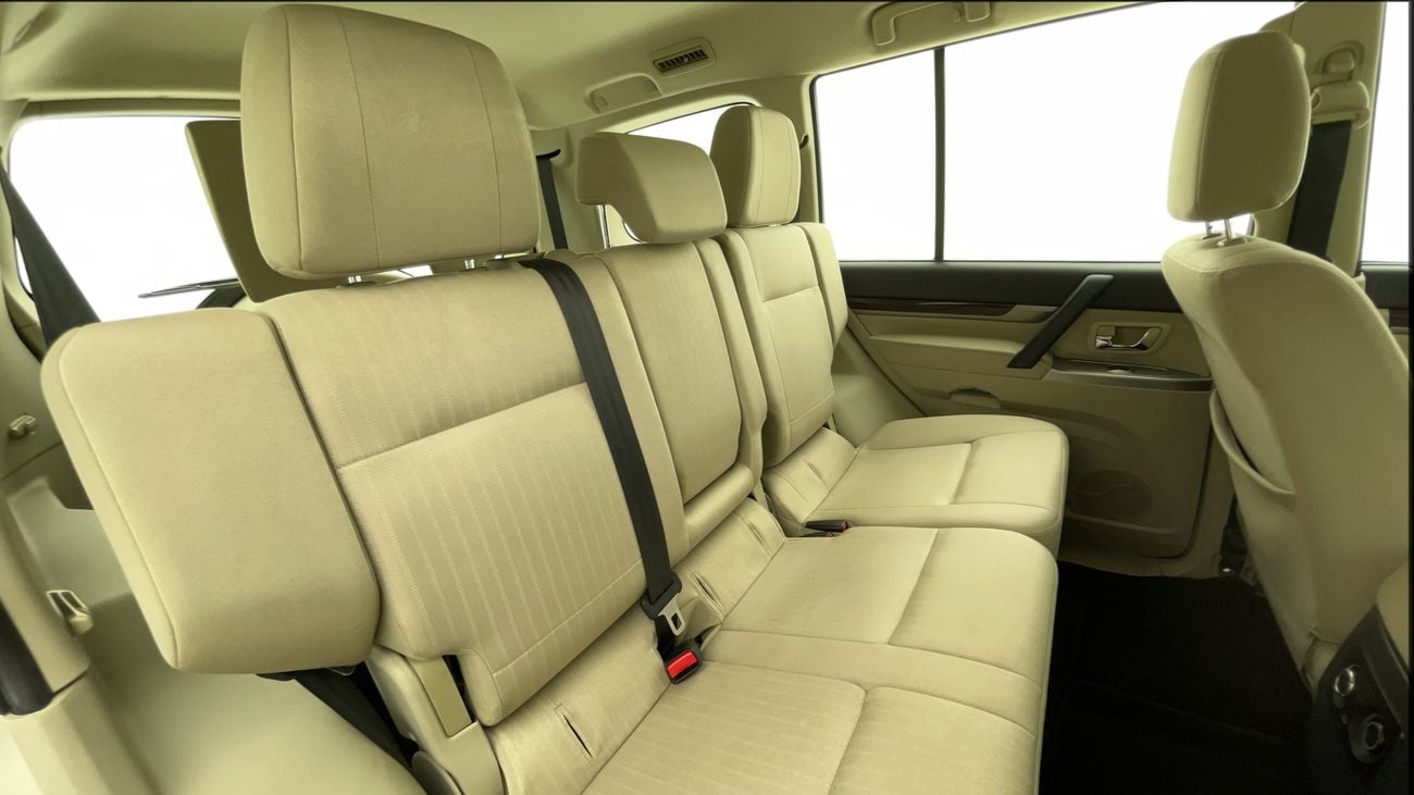 Mitsubishi Pajero GLS LOWLINE 3.5 | Zero Down Payment | Home Test Drive