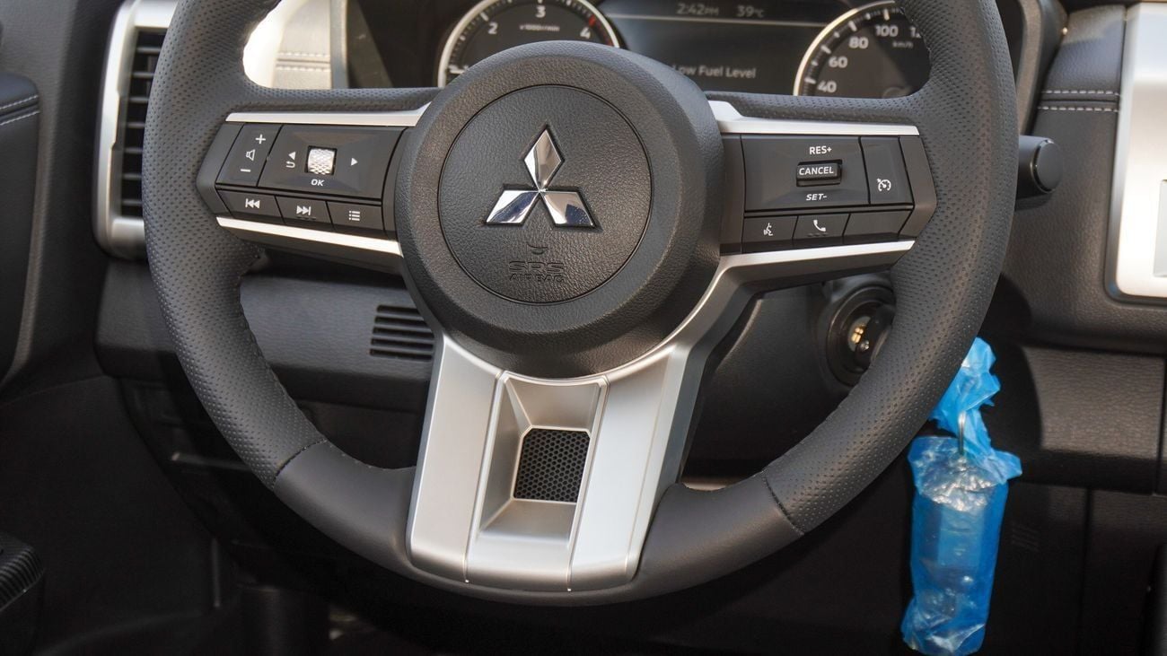 ميتسوبيشي L200 2.4L Diesel