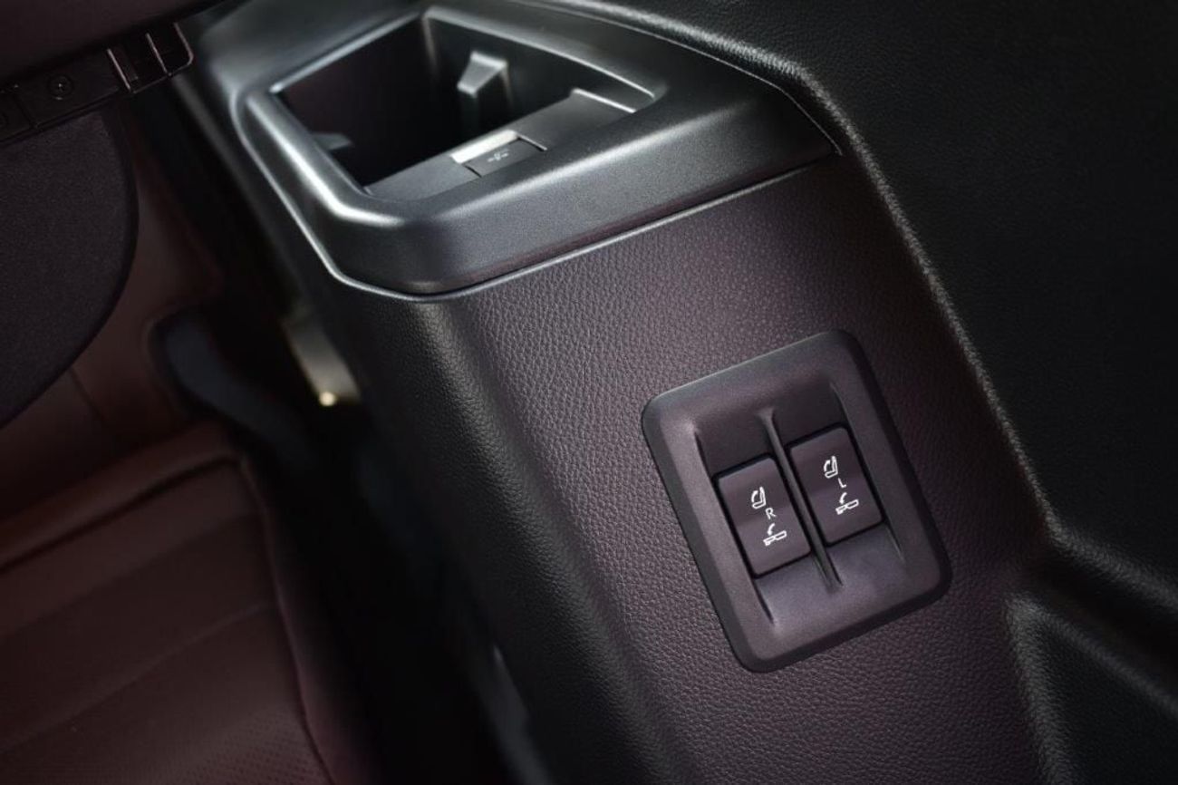 Toyota Prado VXR 2.4T 2025 MODEL TOYOTA PRADO LUXURY 2.4L PETROL 4WD 7 SEAT AUTOMATIC – EURO 4(ONLY FOR EXPORT)