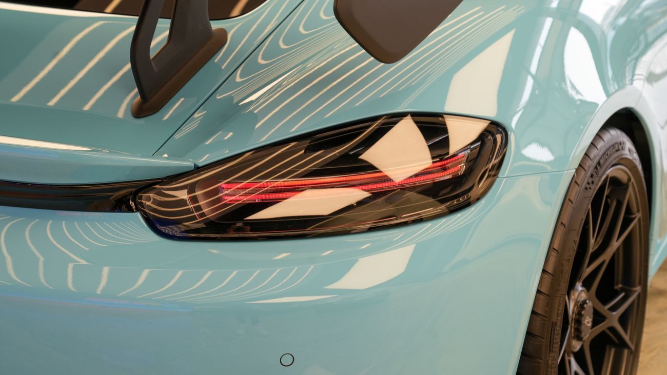 بورش كايمان 