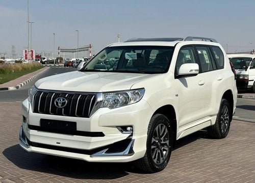 تويوتا برادو 2023 VXR Full Option GCC Specification Very Clean and Perfect Condition