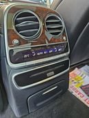 Mercedes-Benz S 560 Std 4.0L (463 HP)