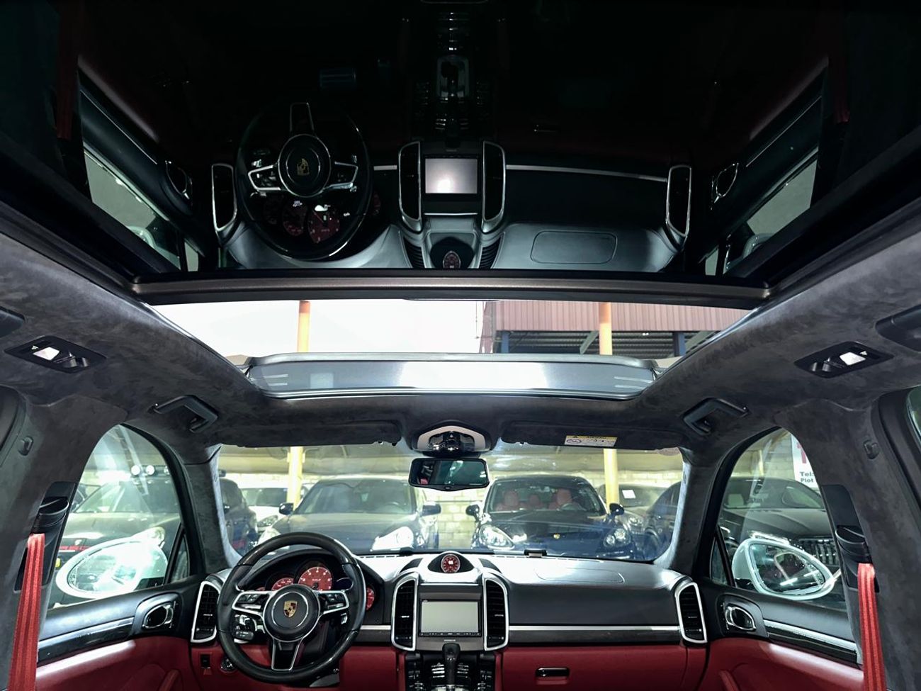 Porsche Cayenne Turbo S 4.8L (570 HP) 2016 | FULL SERVICE HISTORY | CARBON CERAMIC BRAKES (PCCB) | FULL SPEC!