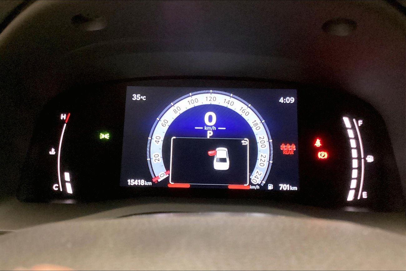 تويوتا كامري XLE | شامل الضمان | 0 ﺪﻔﻋﺓ ﺃﻮﻟﻯ