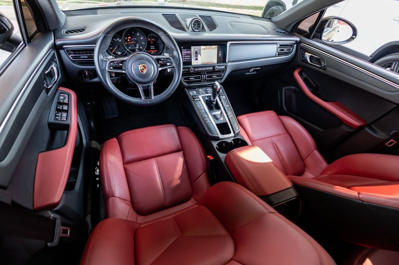 Porsche Macan Std 2.0L (252 HP)