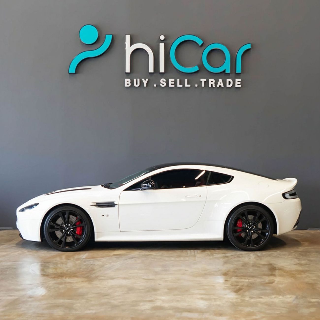 أستون مارتن فانتيج V12 AED 289,950 • 0% Downpayment • Vantage S V12 • Agency Service Contract Until 2027