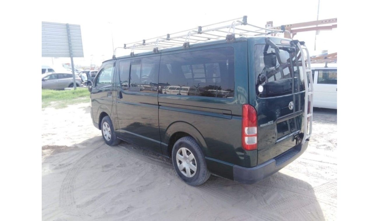 تويوتا هاياس Toyota Hiace Van  (Stock no PM 327)