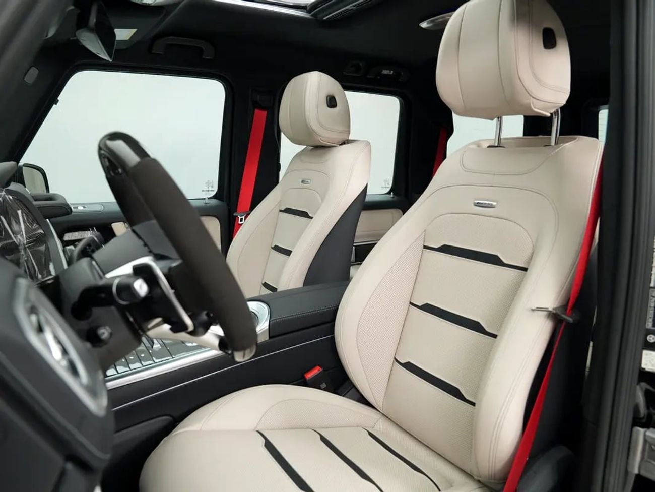 Mercedes Benz G63 AMG STD Brand-New G63 AMG | WARRANTY | Double Night Package | Carbon interior and exterior
