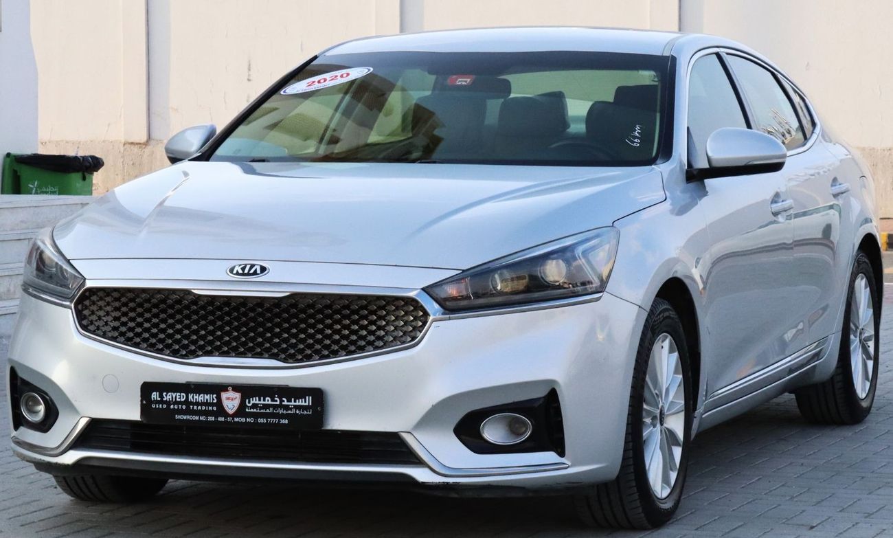 كيا كادنزا 2020 كيا كادينزا LX (YG)، سيدان ذات 4 أبواب، 3.3 لتر 6 سلندر، بنزين، أوتوماتيكية، دفع أمامي