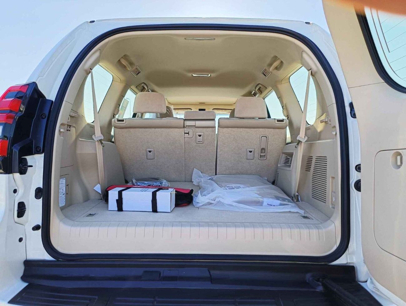 Toyota Prado TXL,  2.8L DIESEL, DVD+CAMERA, SUNROOF, 4WD (CODE # PSR28TXLDM1)