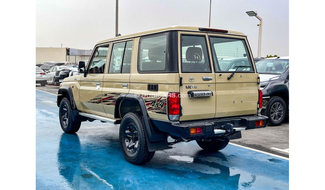 Toyota Land Cruiser 70 Toyota Land Cruiser Hard Top 4.0 V6 HARDTOP 5 DOOR   Dubai