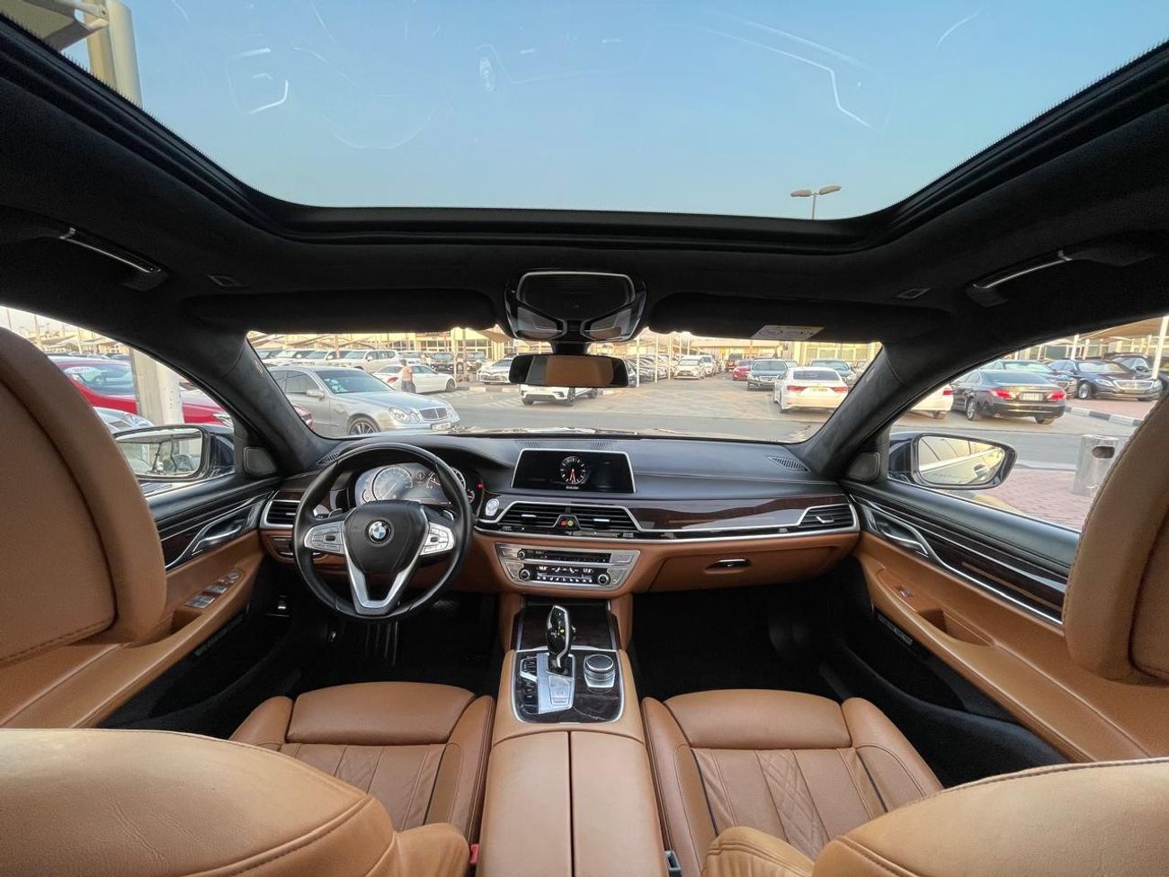 بي أم دبليو 740Li اكسكلوسيف