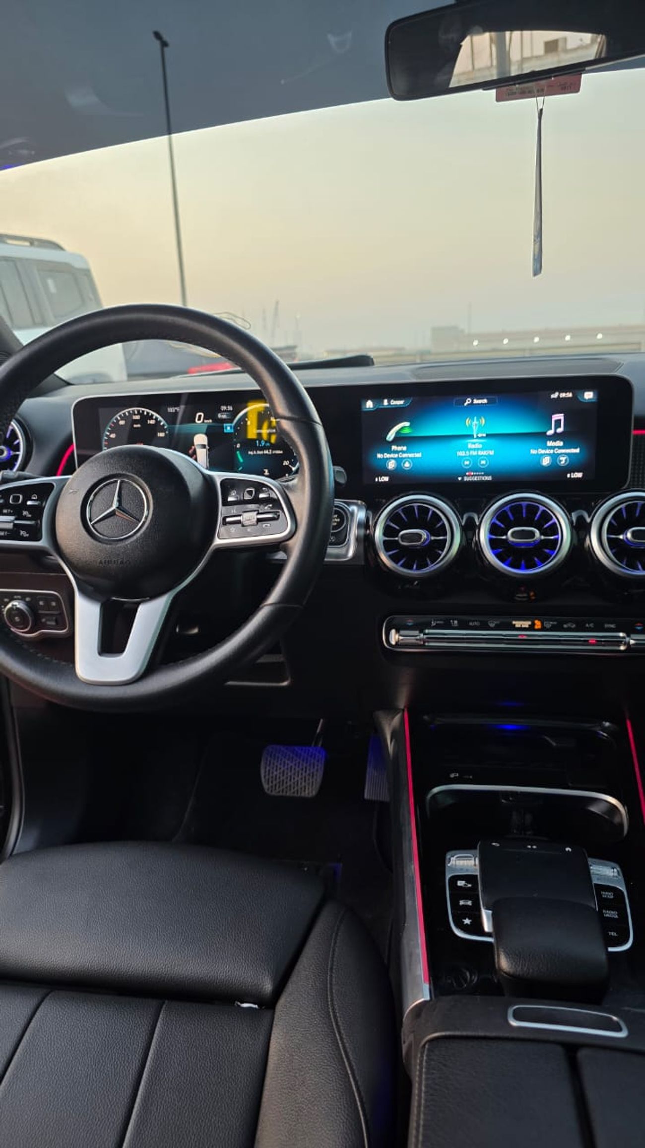 مرسيدس بنز GLB 250 4MATIC