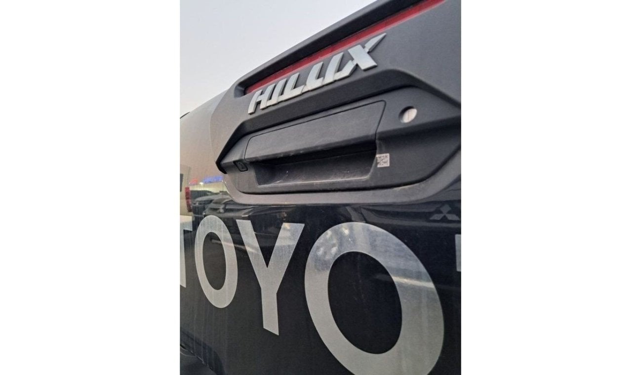 Toyota Hilux Hilux adventure 2.8L MANUEL diesel 2.8L MY 2023