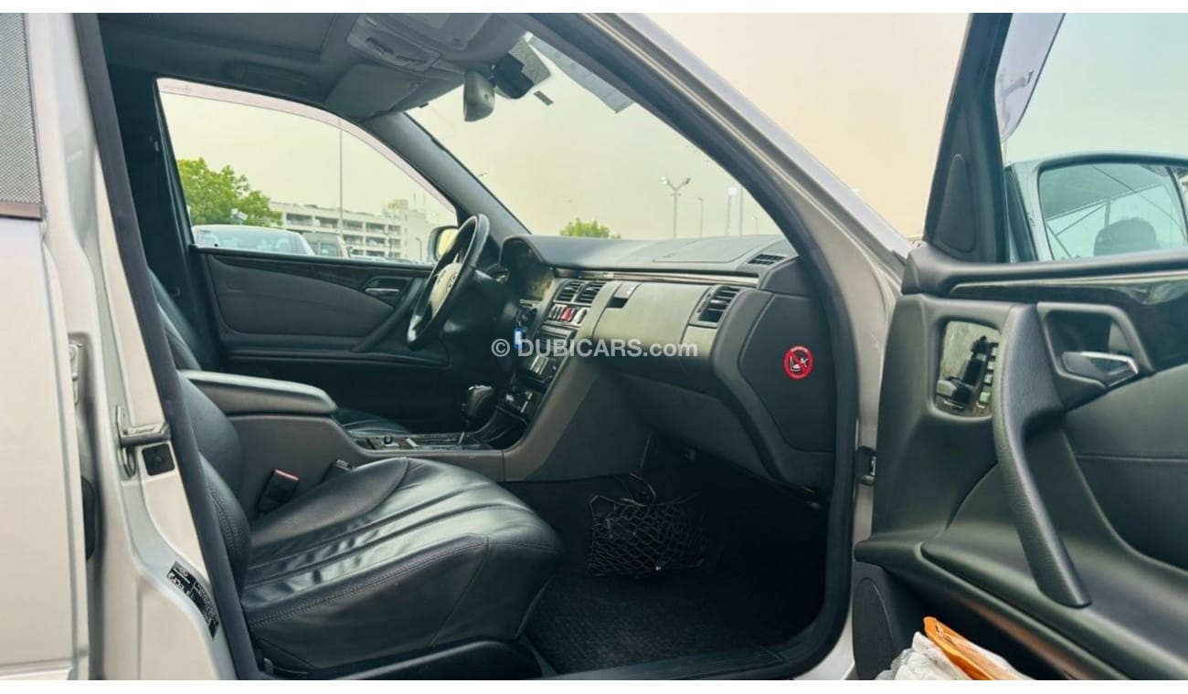 Mercedes-Benz E 55 AMG