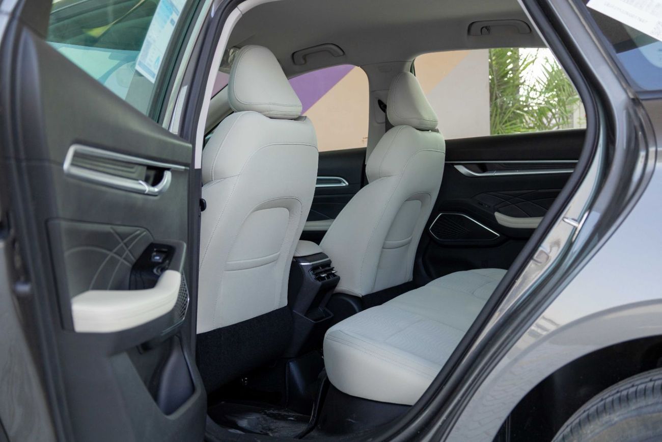 جيلي إمجراند GS 1.5L l GCC l Zero Down Payment l AED 683 Monthly l Warranty up to 36 Months