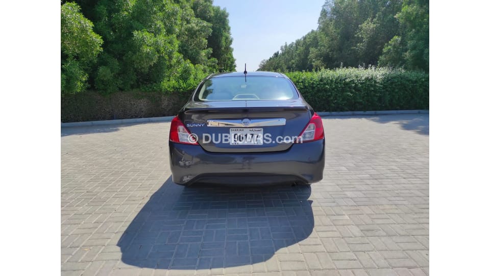 Used Nissan Sunny 2015 for sale in Sharjah 789439
