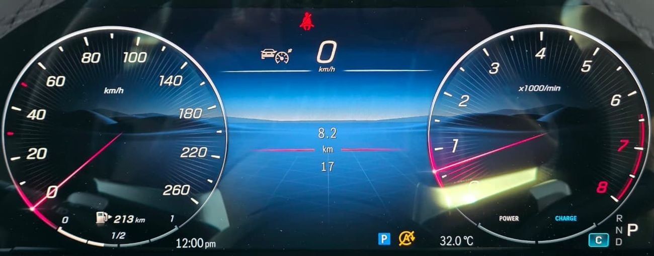 مرسيدس بنز E200 AMG Under Agency Warranty 2026 GCC