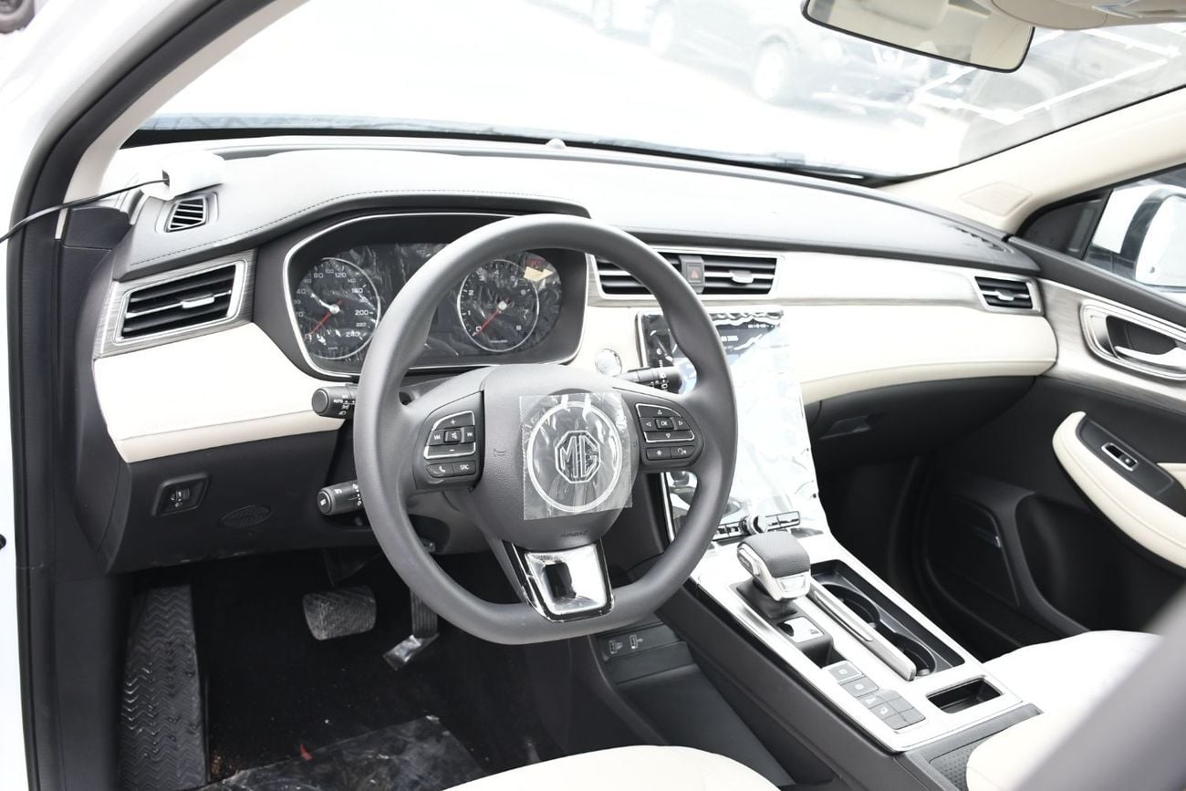 أم جي RX5 2025 MG RX5 1.5L STD Automatic ( Ready Stock )