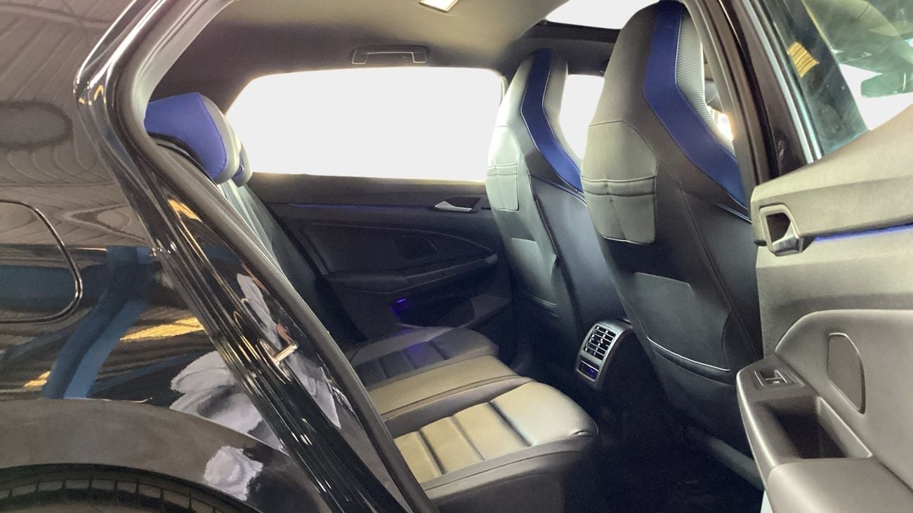 فولكس واجن جولف R - PERFORMANCE 2.0 TSI OPF DSG 4WD R | شامل الضمان | 0 ﺪﻔﻋﺓ ﺃﻮﻟﻯ