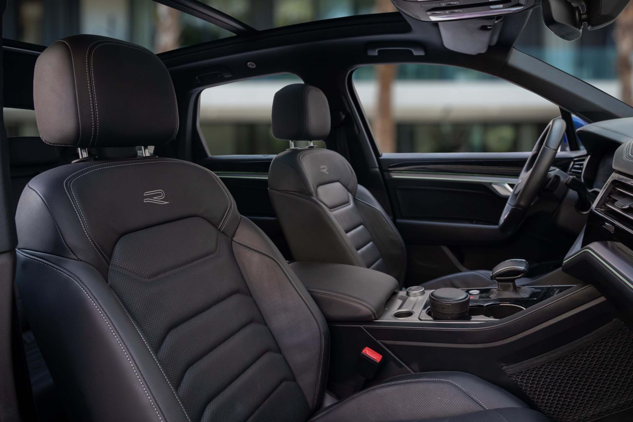 Volkswagen Touareg Touareg R-Line | 3,408 P.M | 0% Downpayment | Volkswagen Warranty! | Ramadan Offer!