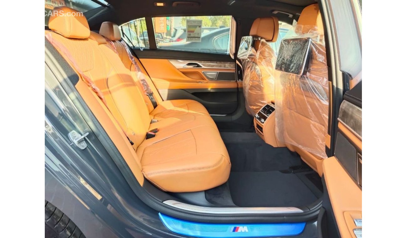 بي أم دبليو 730 LI M Sport 2021 GCC