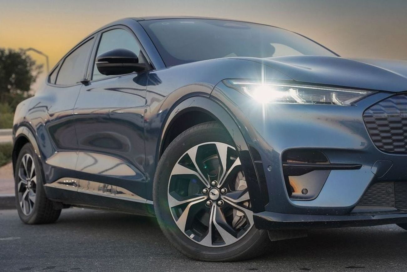 فورد موستانج ماك-إي 2022 FORD MUSTANG MACH-E PREIMUM AWD BLUE 0km