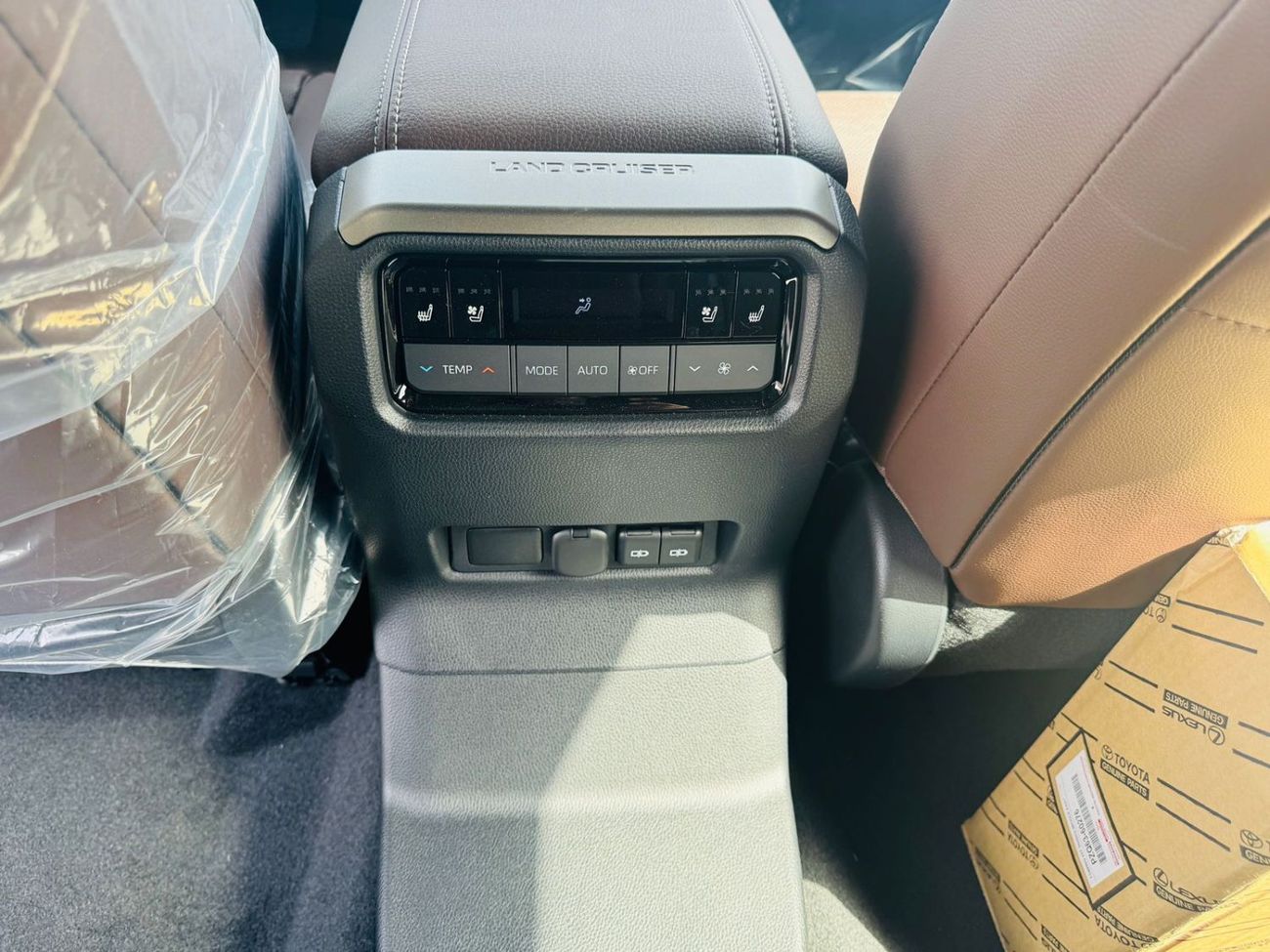 تويوتا برادو TOYOTA LAND CRUISER PRADO ADVENTURE 2.4L PETROL