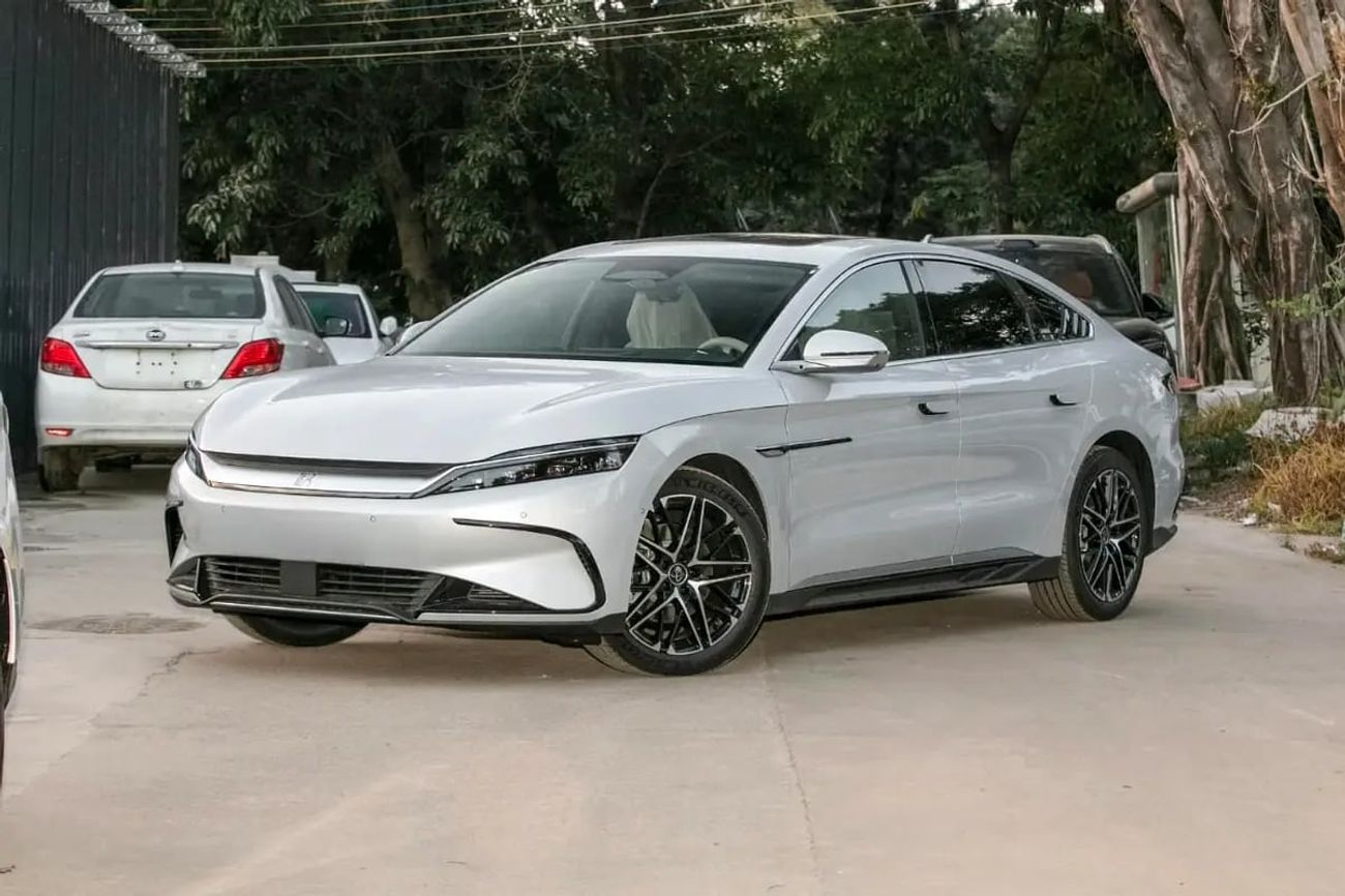 بي واي دي هان Flagship | EV Range 701 KM