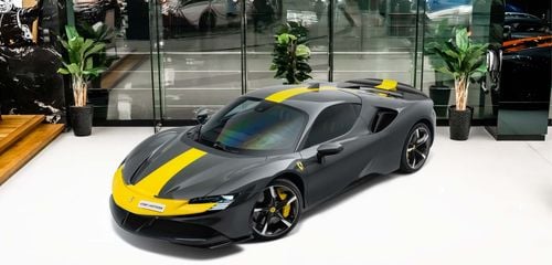 فيراري SF90 ستراديل 4.0L V8 Twin-Turbocharged Engine + eMotor