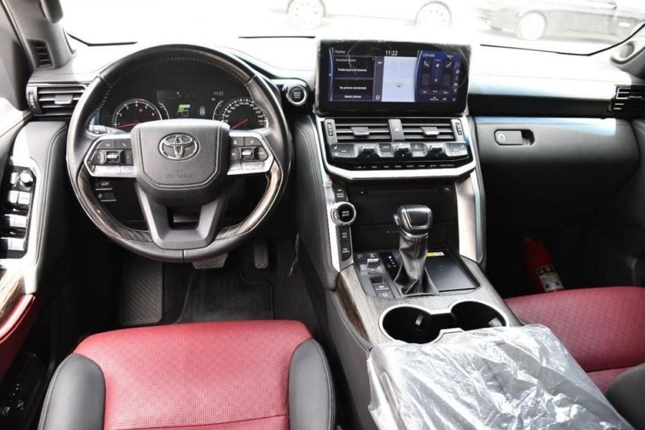 تويوتا لاند كروزر 3.5L VXR TWIN TURBO, LEATHER SEATS, MEMORY SEATS, SUNROOF, GCC SPECS, FOR UAE AND EXPORT, MODEL 2024