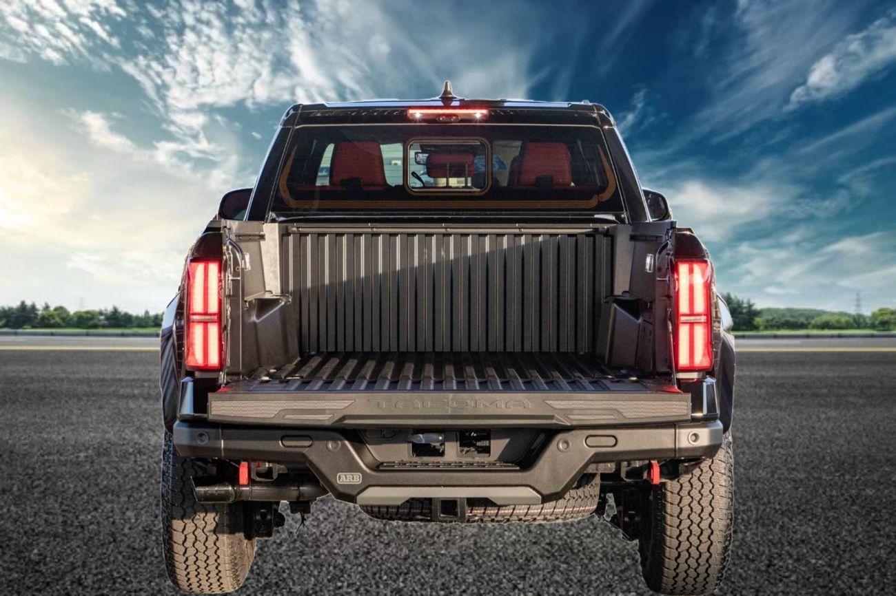 Toyota Tacoma 2.4L V4 TRD PRO I-FORCE MAX Hybrid 4WD/2025