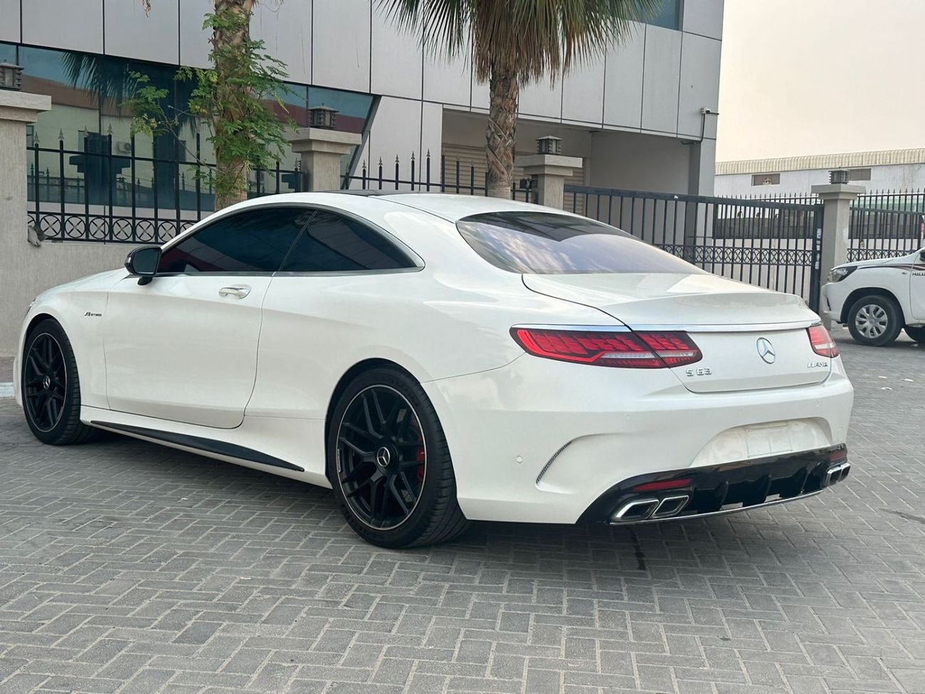 Mercedes-Benz S 63 AMG Std