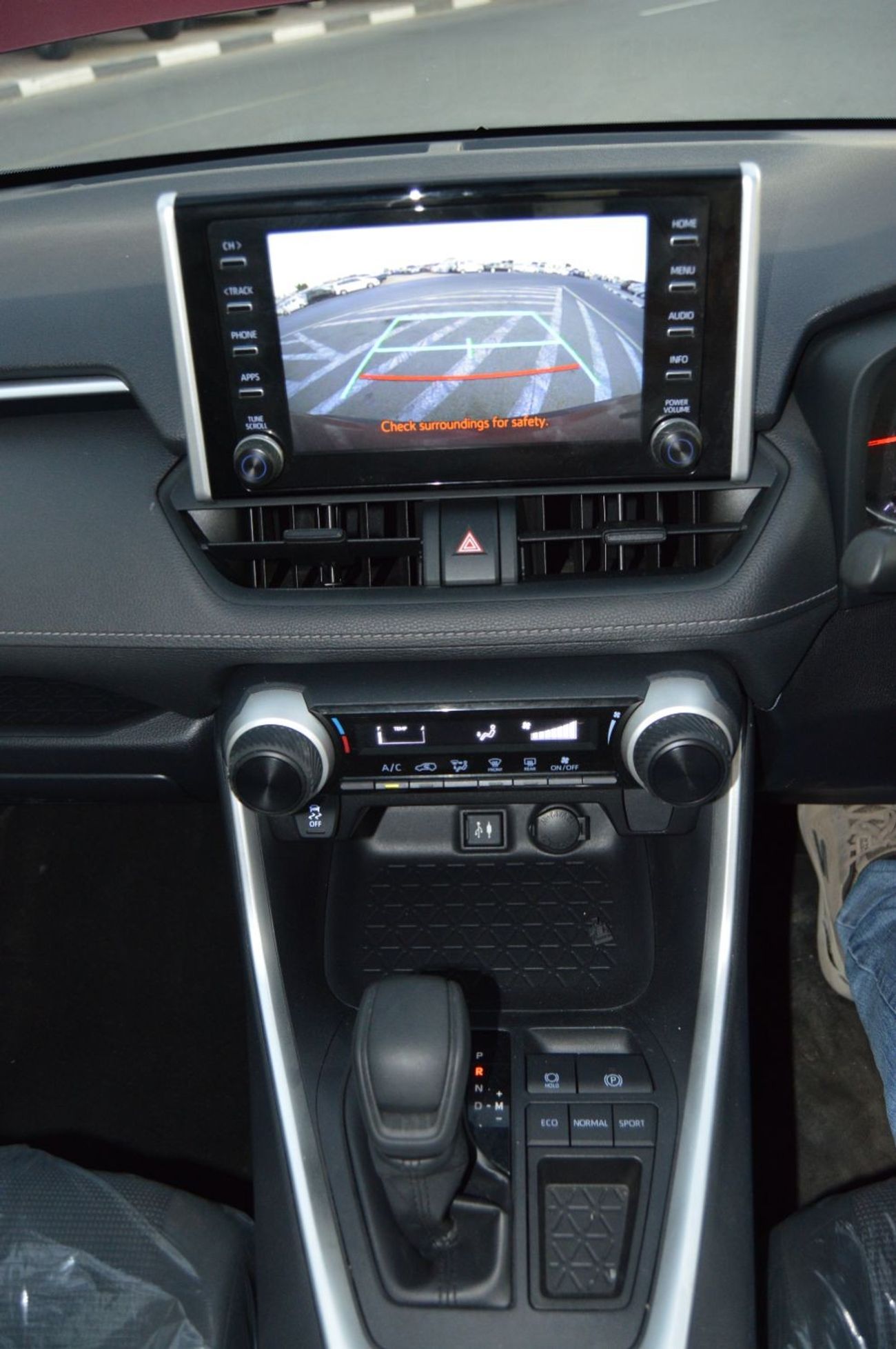 تويوتا راف ٤