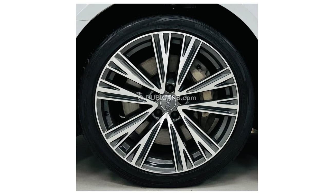 Audi A6 55 TFSI quattro S-Line GCC .. FSH .. V6 .. S line .. Perfect Condition .. Top Range