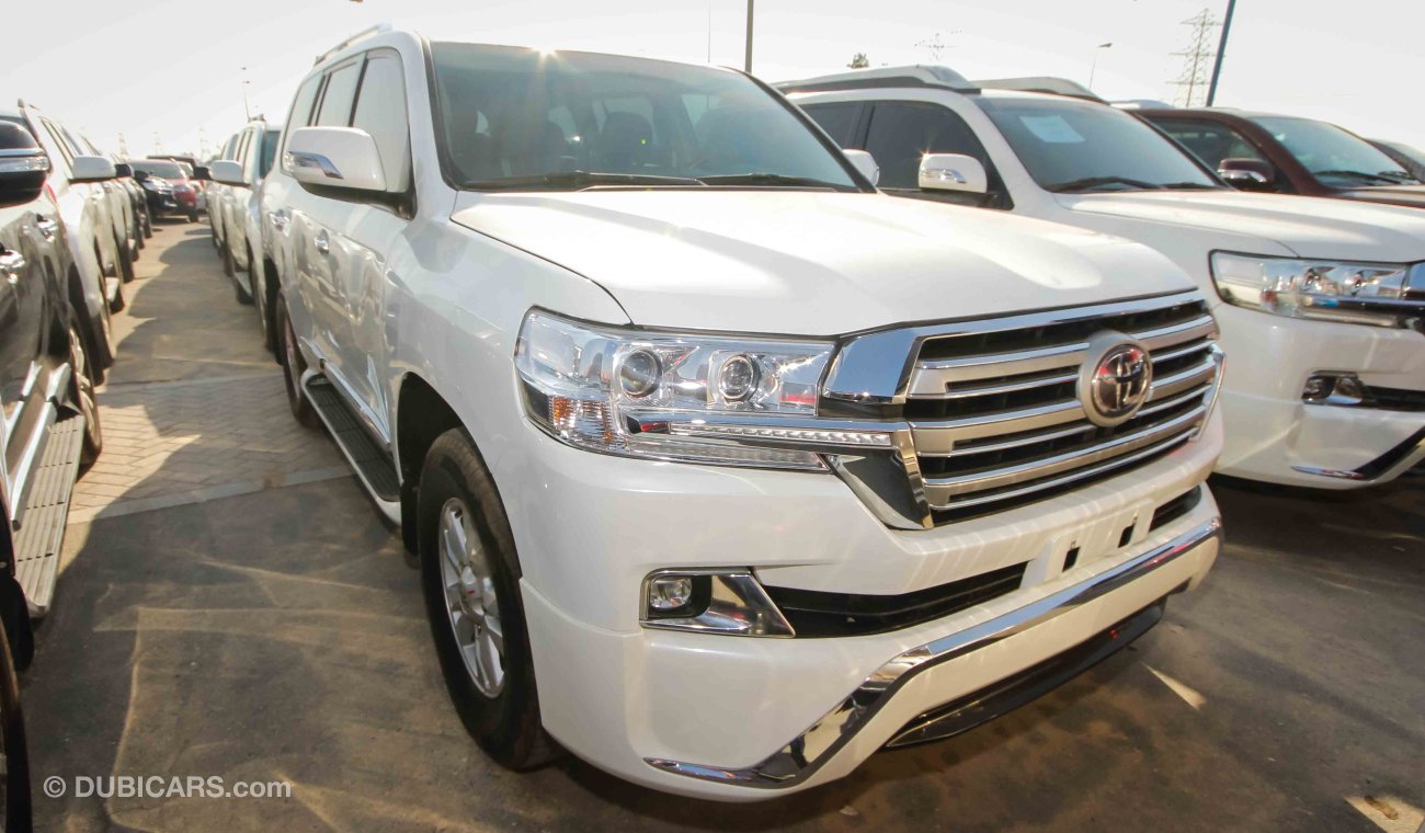 Toyota Land Cruiser GX.R V6 left hand drive Auto facelifted to 2017 design from interior and exterior for export only