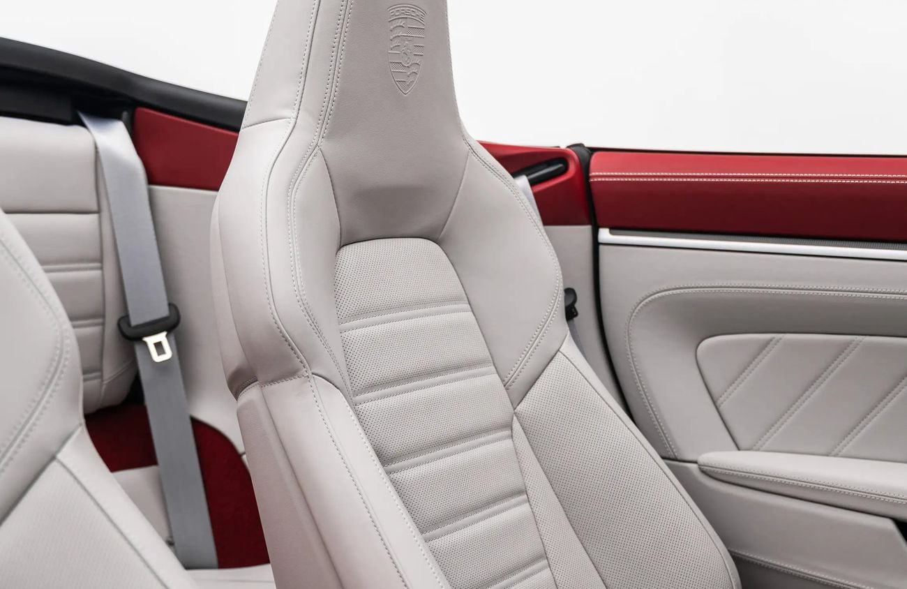 Porsche 911 3.7L F6 Turbocharged Engine + T-Hybrid