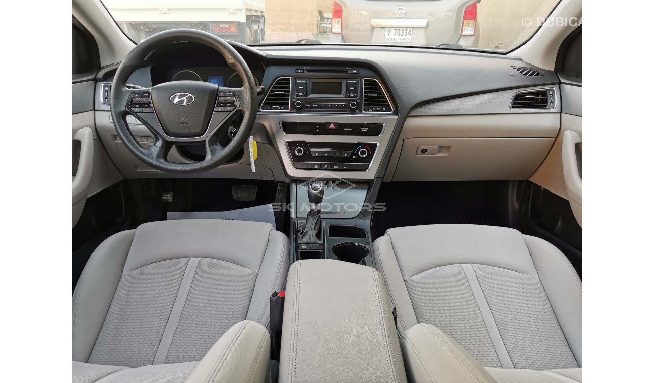 Hyundai Sonata 2.4L LOT:8950