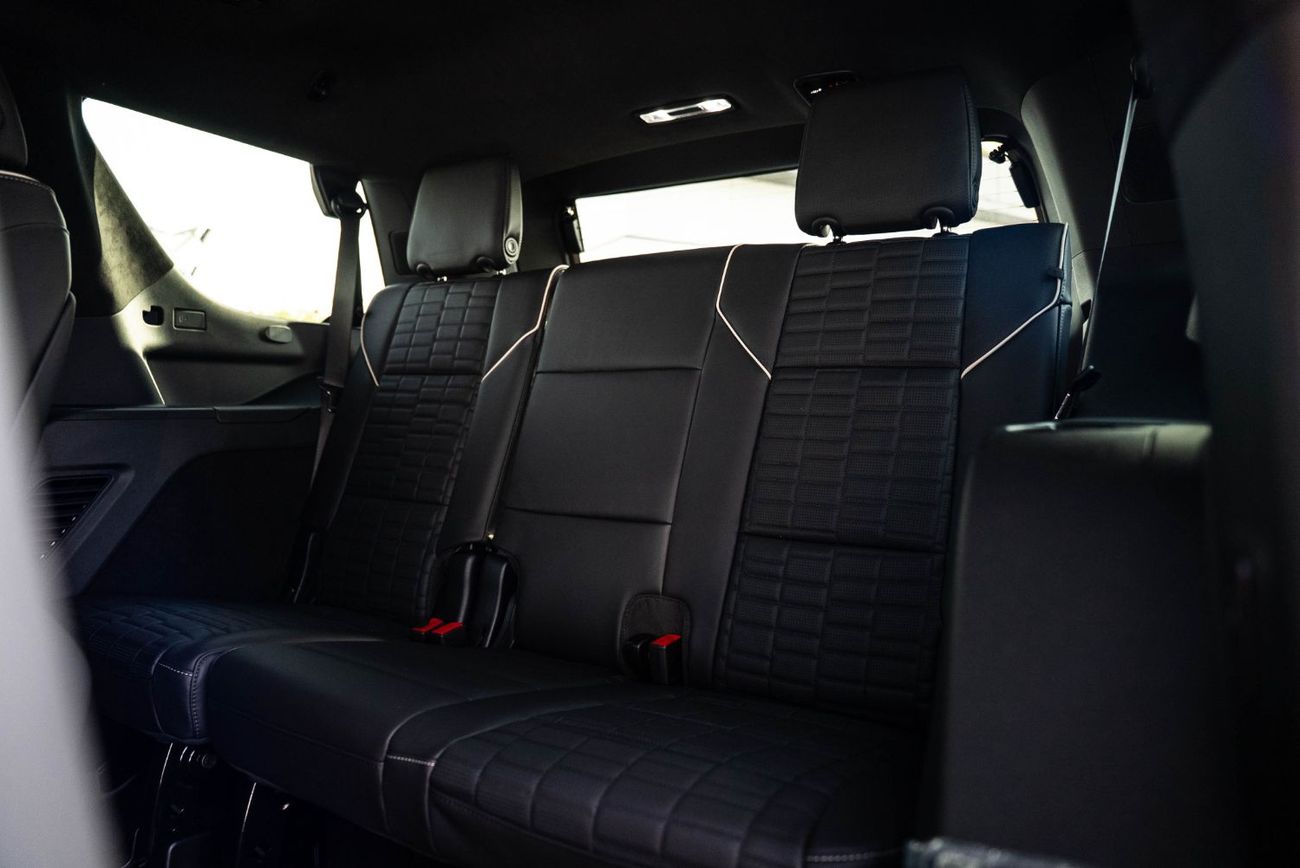 Cadillac Escalade Sport Platinum 6.2L 4WD Sport Platinum Executive 2025 Brand New American Specs 6.2L V8