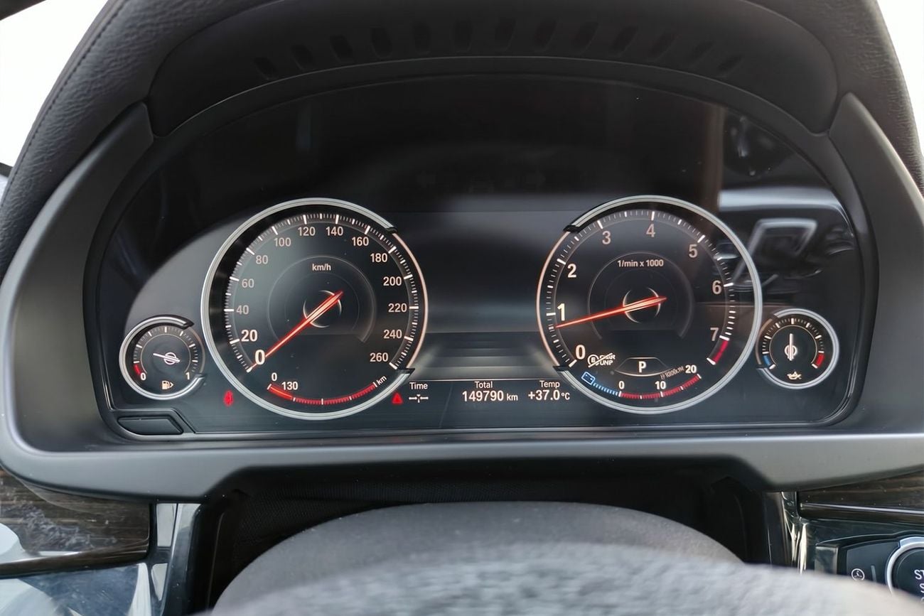 BMW X6 50i M SPORT l l Full Option